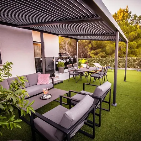 Apartment With Wifi Solaris, - 23949 Sibenik