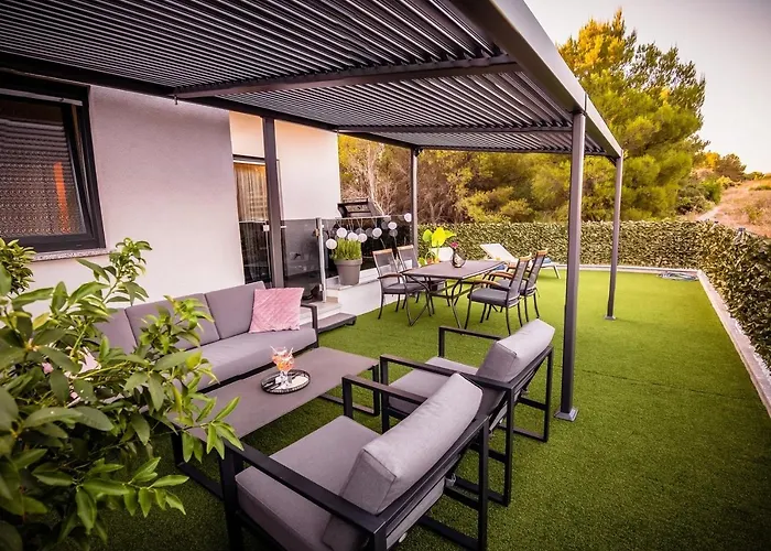 Apartment With Wifi Solaris, - 23949 Sibenik